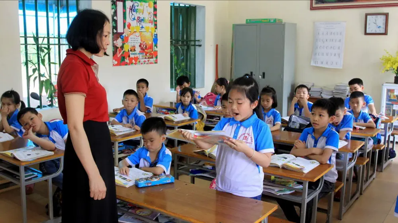 Tranh luận xung quanh hệ số lương đặc thù với nhà giáo