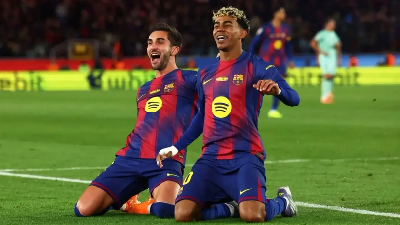Barcelona thắng đậm ngày trở lại sân Nou Camp