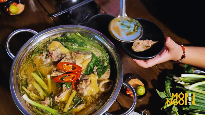 Lẩu gà bỗng rượu