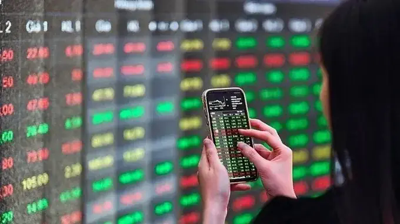 VN-Index tăng gần 4 điểm dù thanh khoản giảm