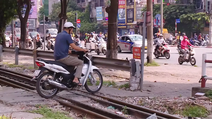 Đề xuất tăng chế tài vi phạm giao thông đường sắt