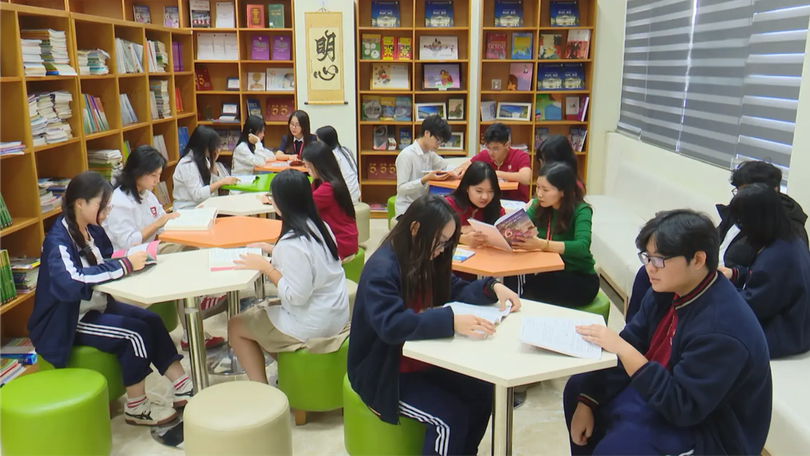 Lan tỏa văn hóa đọc trong trường học | Vì trẻ em | 27/11/2025