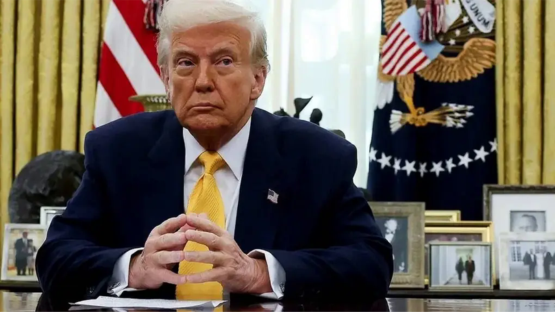 Ông Trump hủy sắc lệnh ông Biden ký bằng bút tự động
