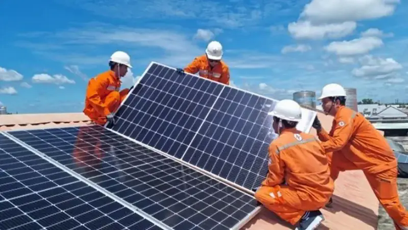Giải pháp phát triển điện mặt trời mái nhà khu công nghiệp