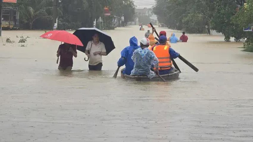Bão số 13 dự báo gây mưa lớn tại Trung và Nam Trung Bộ