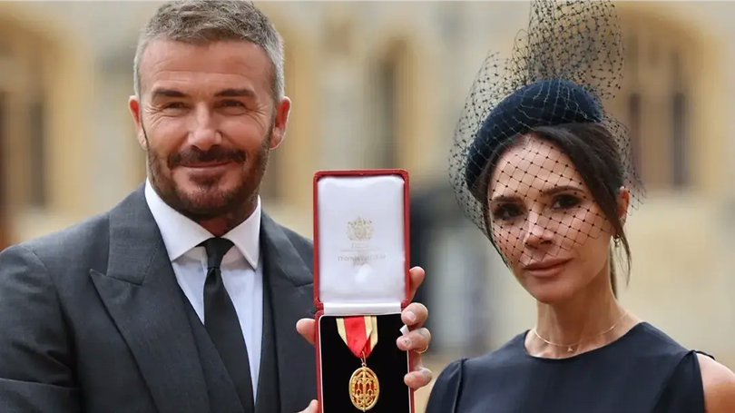 Cựu danh thủ David Beckham được phong tước hiệu hiệp sĩ