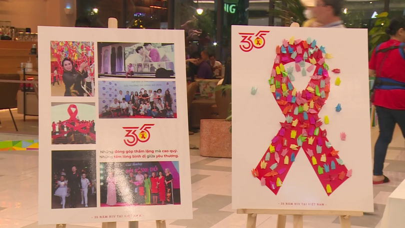 Hưởng ứng 35 năm Việt Nam ứng phó với HIV/AIDS