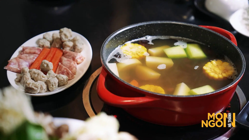Lẩu tôm sen đào | Món ngon ở Hà Thành | 05/11/2025