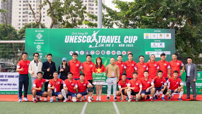 Sôi nổi giải bóng đá UNESCO Travel Cup