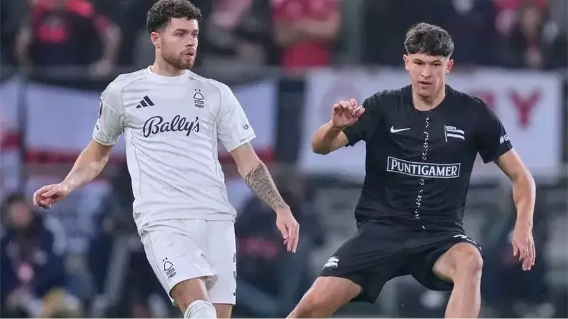Nottingham Forest chia điểm trên đất Áo