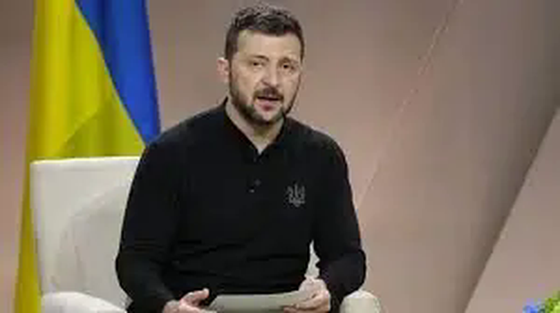 Tổng thống Zelensky: Ukraine sẵn sàng ngừng bắn một phần với Nga