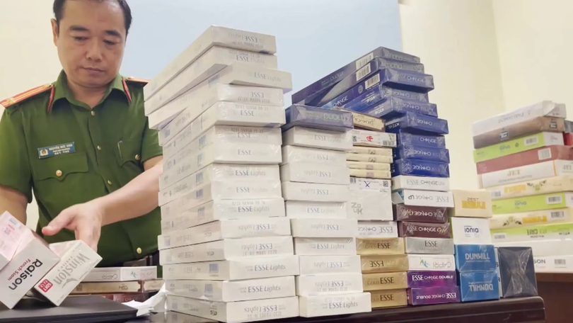 Phát hiện hàng chục nghìn bao thuốc lá không rõ nguồn gốc