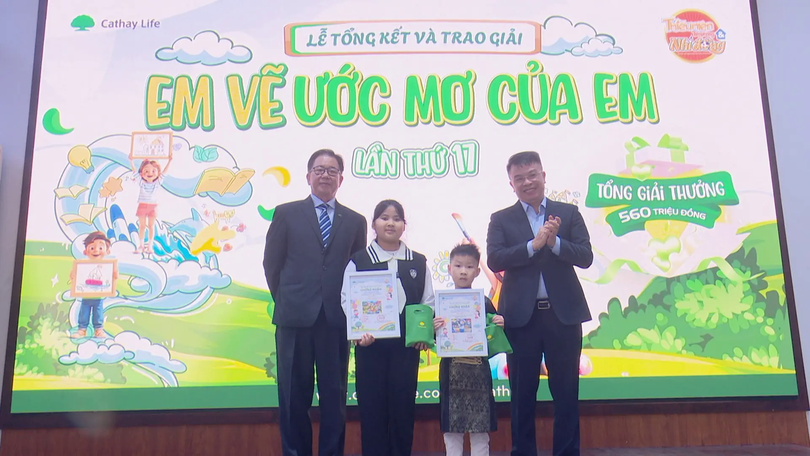 Trao giải cuộc thi vẽ tranh 'Em vẽ ước mơ của em'