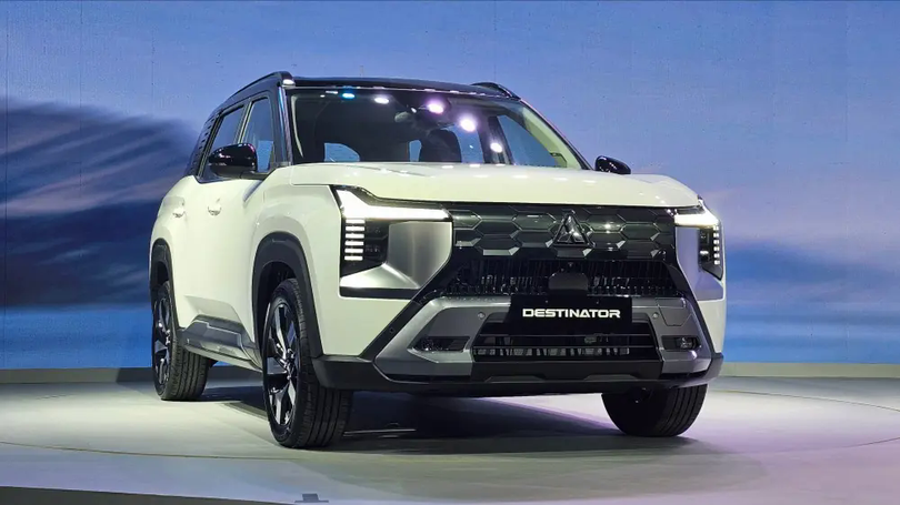 Mitsubishi Destinator chạm mốc 2.000 đơn hàng sau 1 tuần mở bán