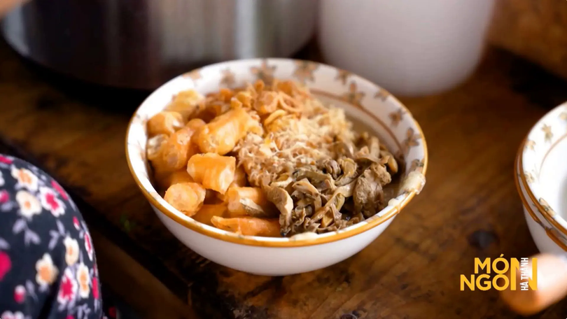 Cháo trai Hà Nội