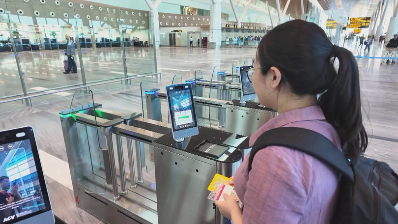 Nhà ga T2 Nội Bài áp dụng nhận diện khuôn mặt