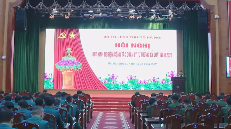 Xây dựng lực lượng vũ trang Thủ đô vững mạnh toàn diện