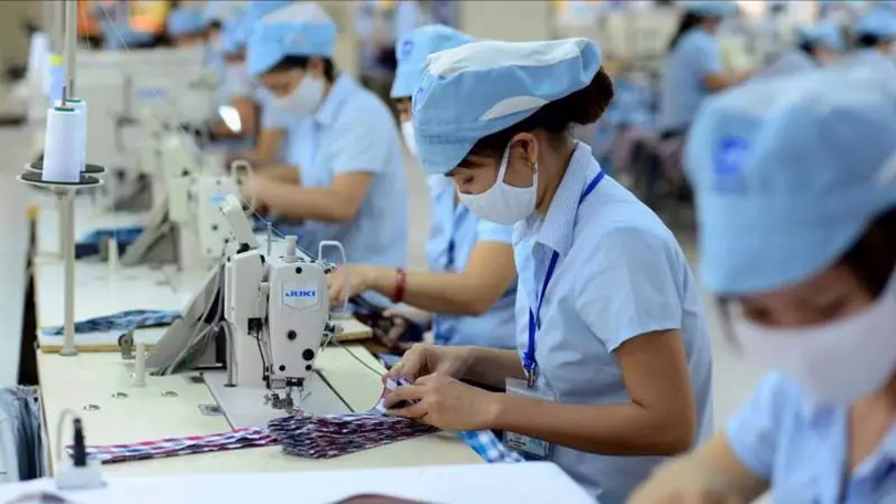 Không để lao động thiệt vì lương tối thiểu sau sáp nhập
