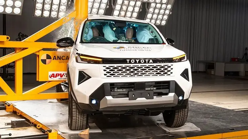 Toyota Hilux 2026 đạt chứng nhận an toàn 5 sao ANCAP