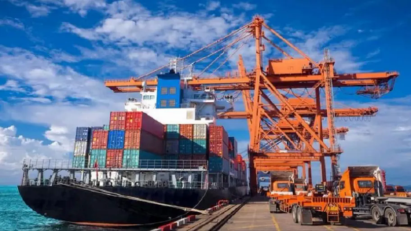 Xuất nhập khẩu nửa đầu tháng 12 tăng mạnh