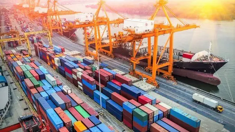 Hải quan về đích sớm trong thu ngân sách