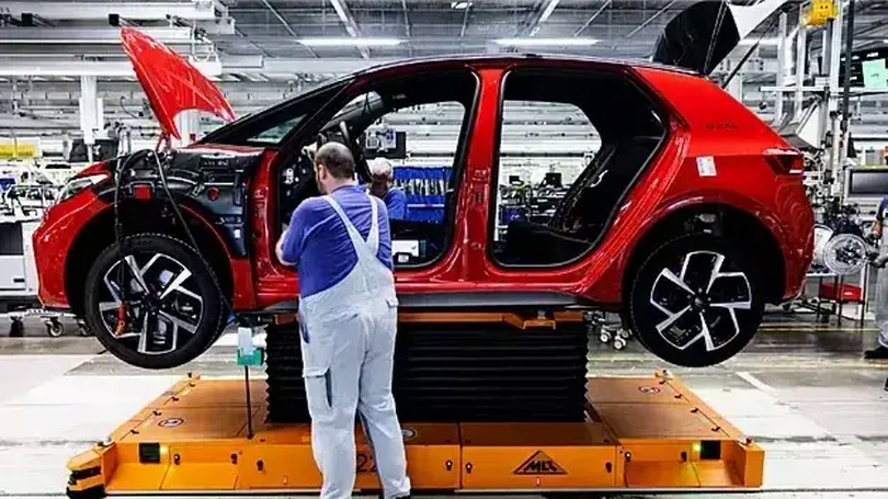 EU nới lỏng lệnh cấm động cơ đốt trong năm 2035