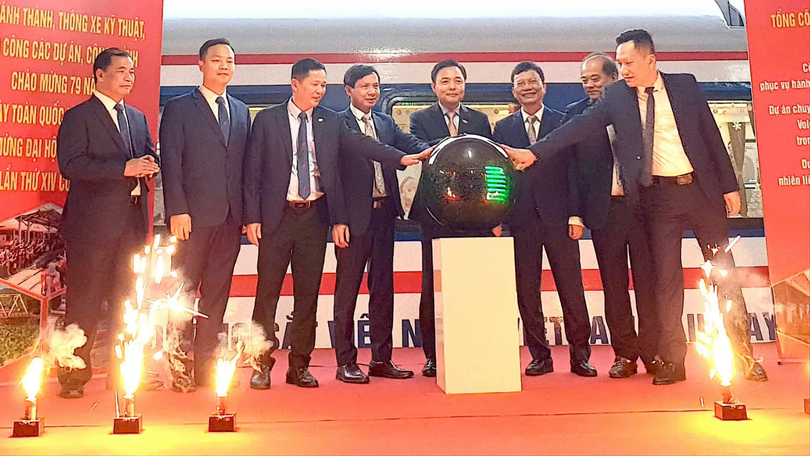 162 toa xe trên hệ thống đường sắt được hiện đại hoá