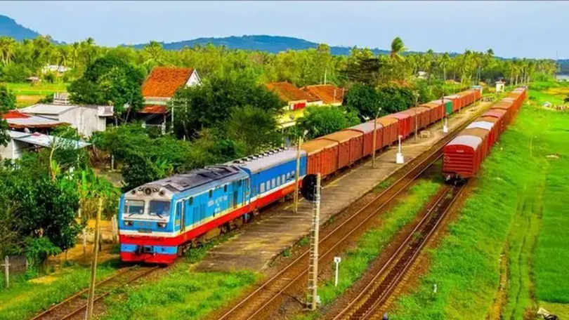 Tuyến đường sắt Lào Cai–Hải Phòng khởi công vào ngày 19/12