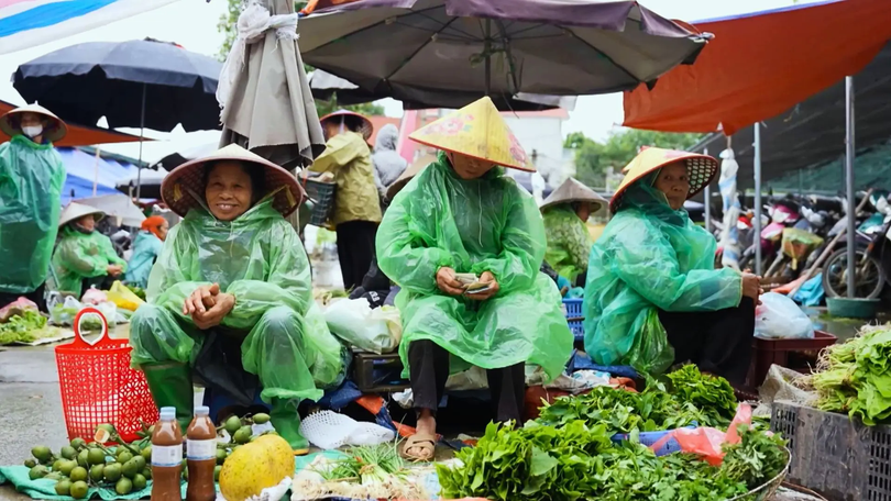 Dậy sớm đi chợ phiên Hạ Bằng