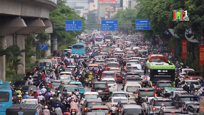 Giải pháp giảm ùn tắc giao thông đô thị | Thủ đô và thế giới | 20/12/2025