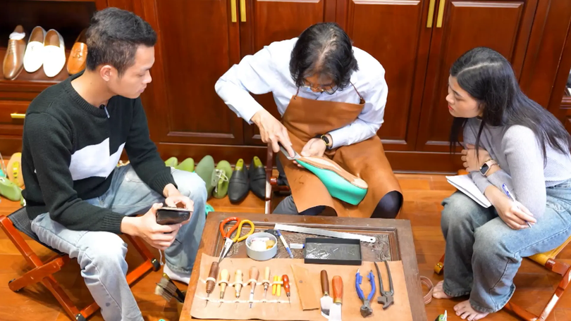 Nghệ thuật đo ni đóng giầy | Hà Nội đến để yêu | 20/12/2025