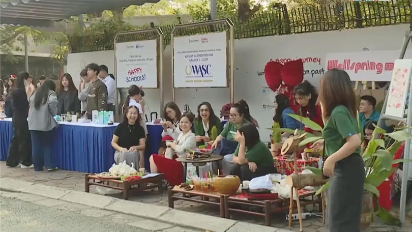 Giáng sinh học đường kết nối văn hóa, sẻ chia yêu thương