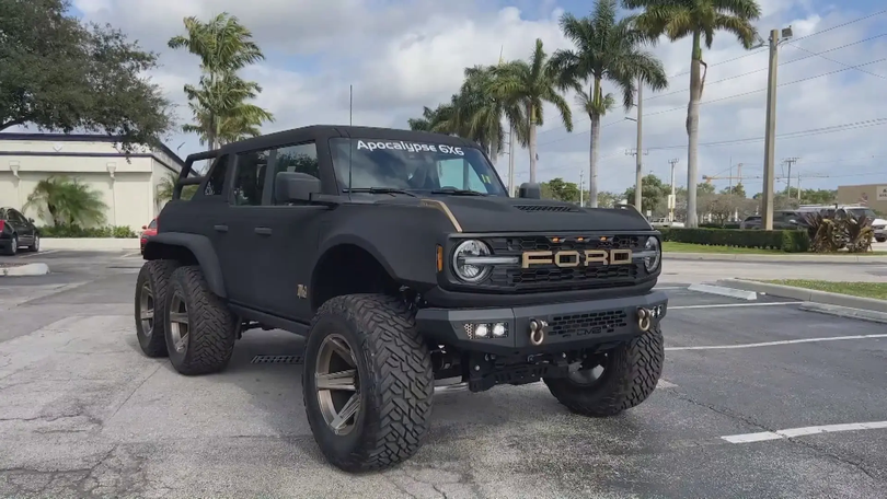 Ford Bronco phiên bản độ 6 bánh độc nhất