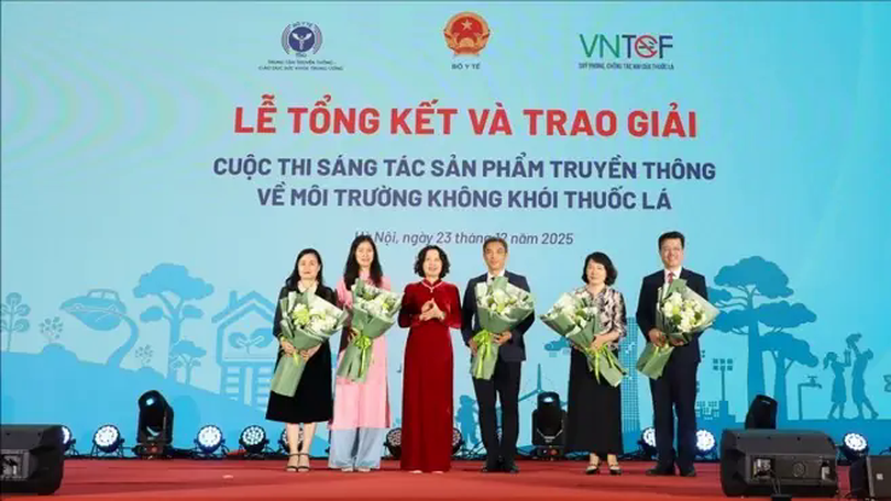 Trao giải cuộc thi truyền thông về môi trường không khói thuốc