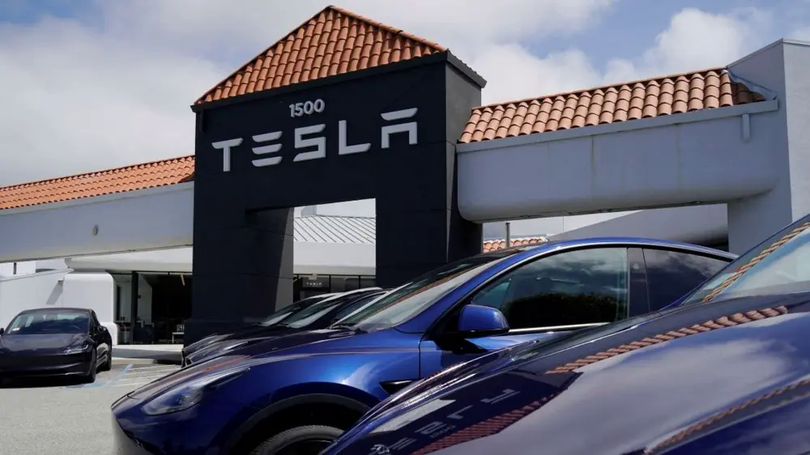 Mỹ điều tra về thiết kế cửa xe điện Tesla
