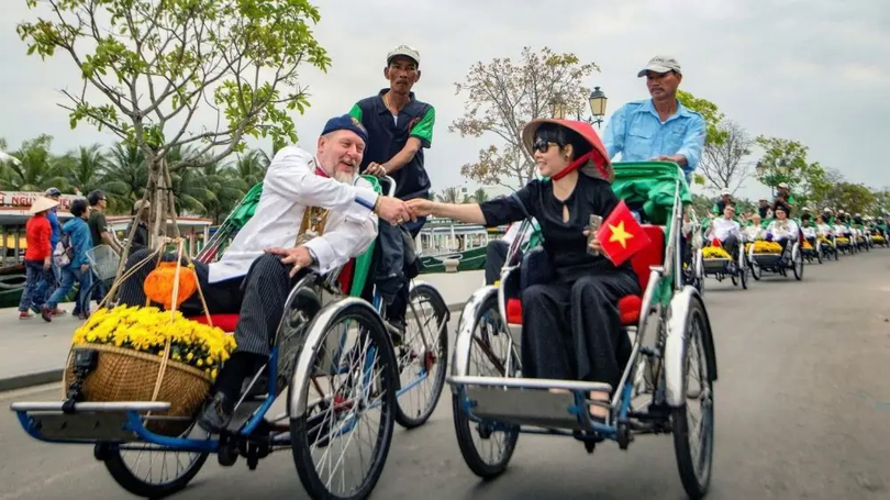 Việt Nam đặt mục tiêu 2026 đón 25 triệu khách quốc tế