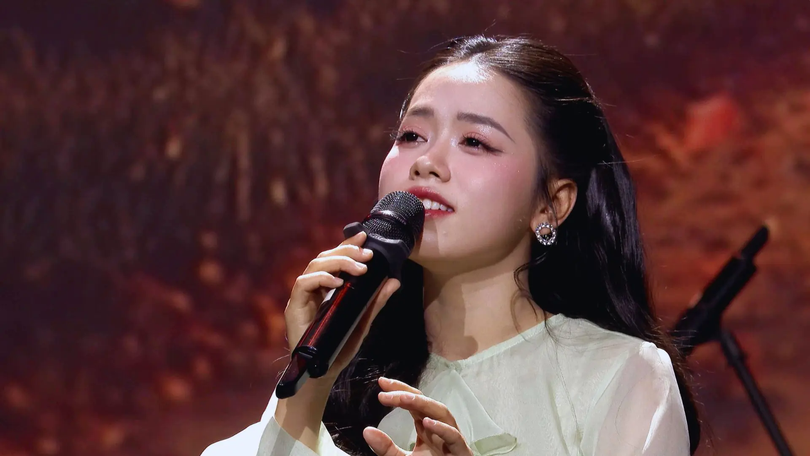 Một mình
