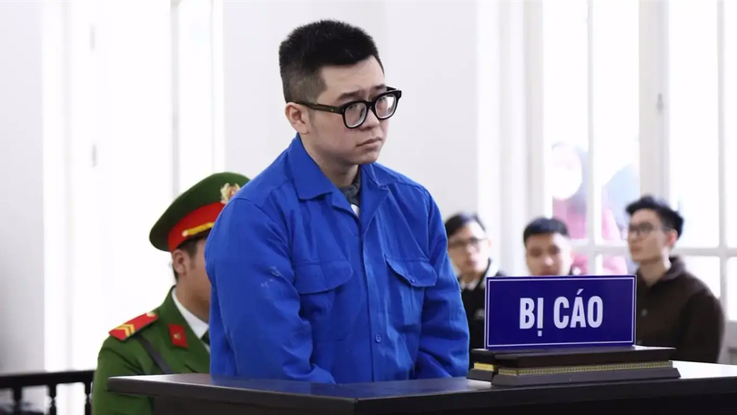Hoãn xét xử đối tượng đánh phụ nữ ở chung cư