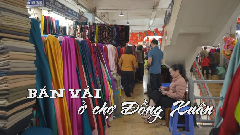 Bán vải ở chợ Đồng Xuân | Nhịp sống Hà Nội | 26/12/2025