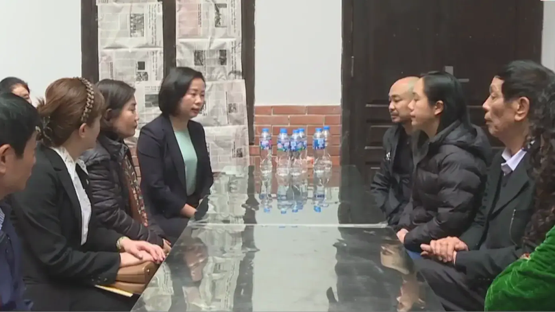 Lãnh đạo MTTQ Thành phố thăm hỏi nạn nhân vụ TNGT tại Lào Cai