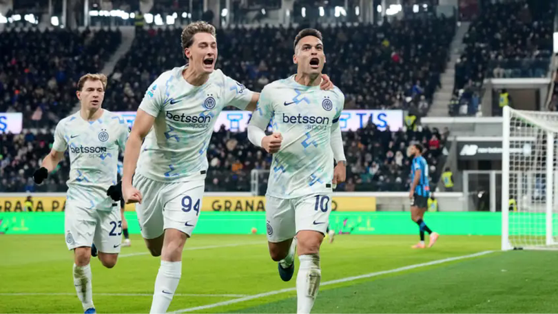 Inter Milan lấy lại ngôi đầu từ tay của AC Milan