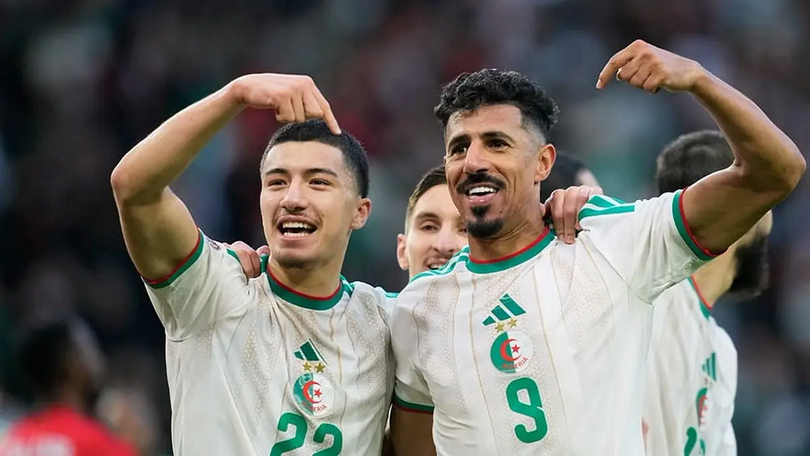 Algeria sớm giành vé vượt qua vòng bảng AFCON