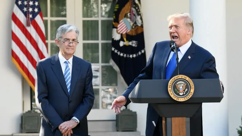 Tổng thống Mỹ Donald Trump dọa kiện Chủ tịch Fed