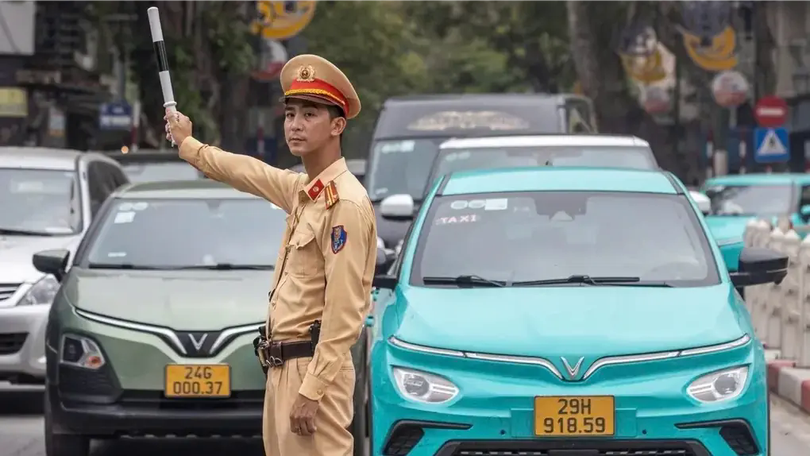 Hà Nội phân luồng giao thông dịp Tết Dương lịch