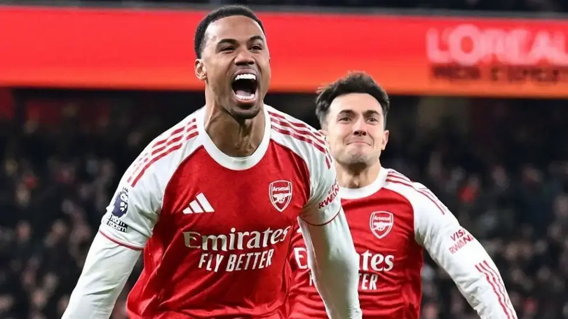 Arsenal khẳng định vị thế của ứng cử viên vô địch