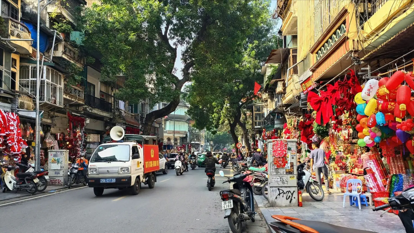 Phố phường thay áo mới