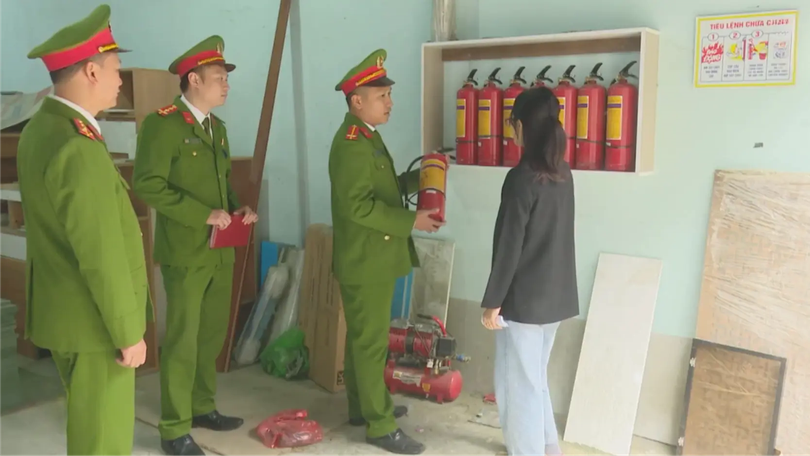Xã Hát Môn nâng cao tuyên truyền an toàn PCCC dịp cuối năm