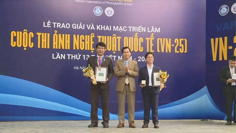 Trao giải cuộc thi Ảnh nghệ thuật Quốc tế lần thứ 13