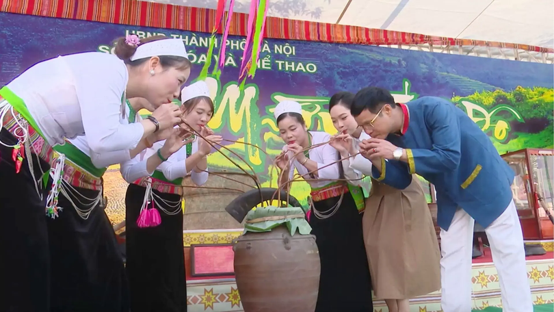 Bản sắc dân tộc và văn hóa Mường | Trăm miền hội tụ | 05/12/2025