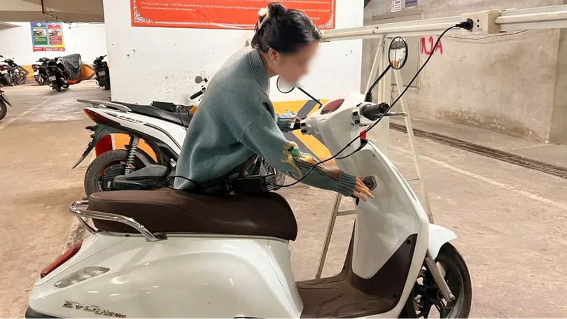 Sinh viên gặp khó vì nhà trọ chưa cởi mở với xe điện